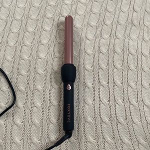 FoxyBae Curling wand
